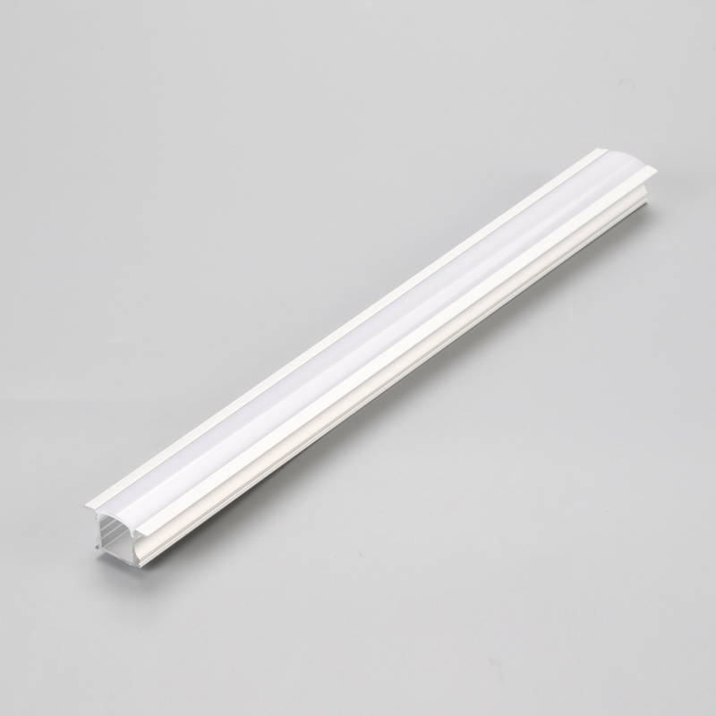 Boîtier linéaire à LED encastré avec profil en aluminium anodisé et capot en PC laiteux